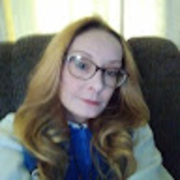 aprillloyd28